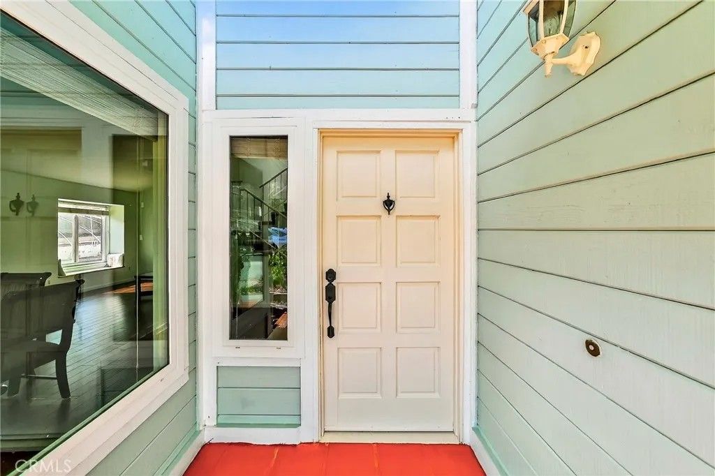 Photo of 1741 Dashero Pl, Escondido, CA 92029 (MLS # TR25259626)