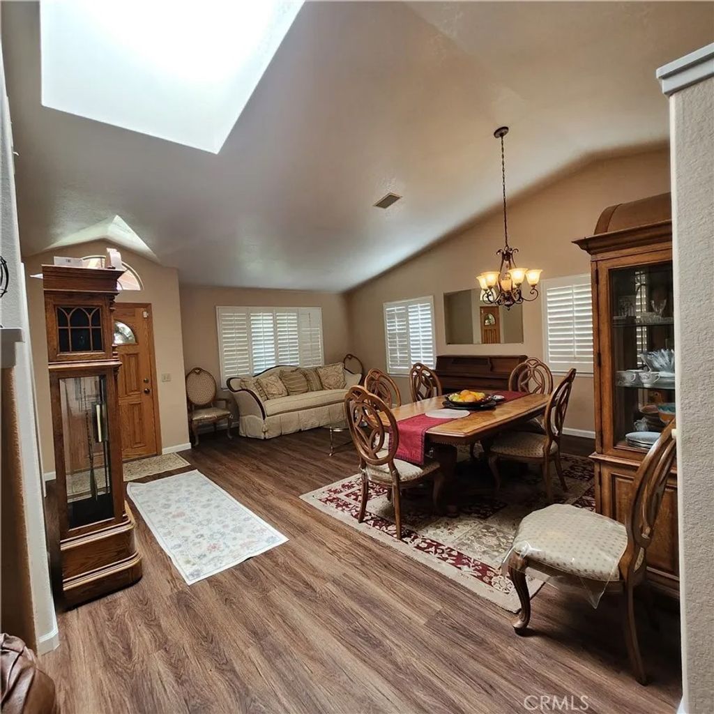 Photo of 2011 Rachelle Pl, Escondido, CA 92025 (MLS # IV26065220)