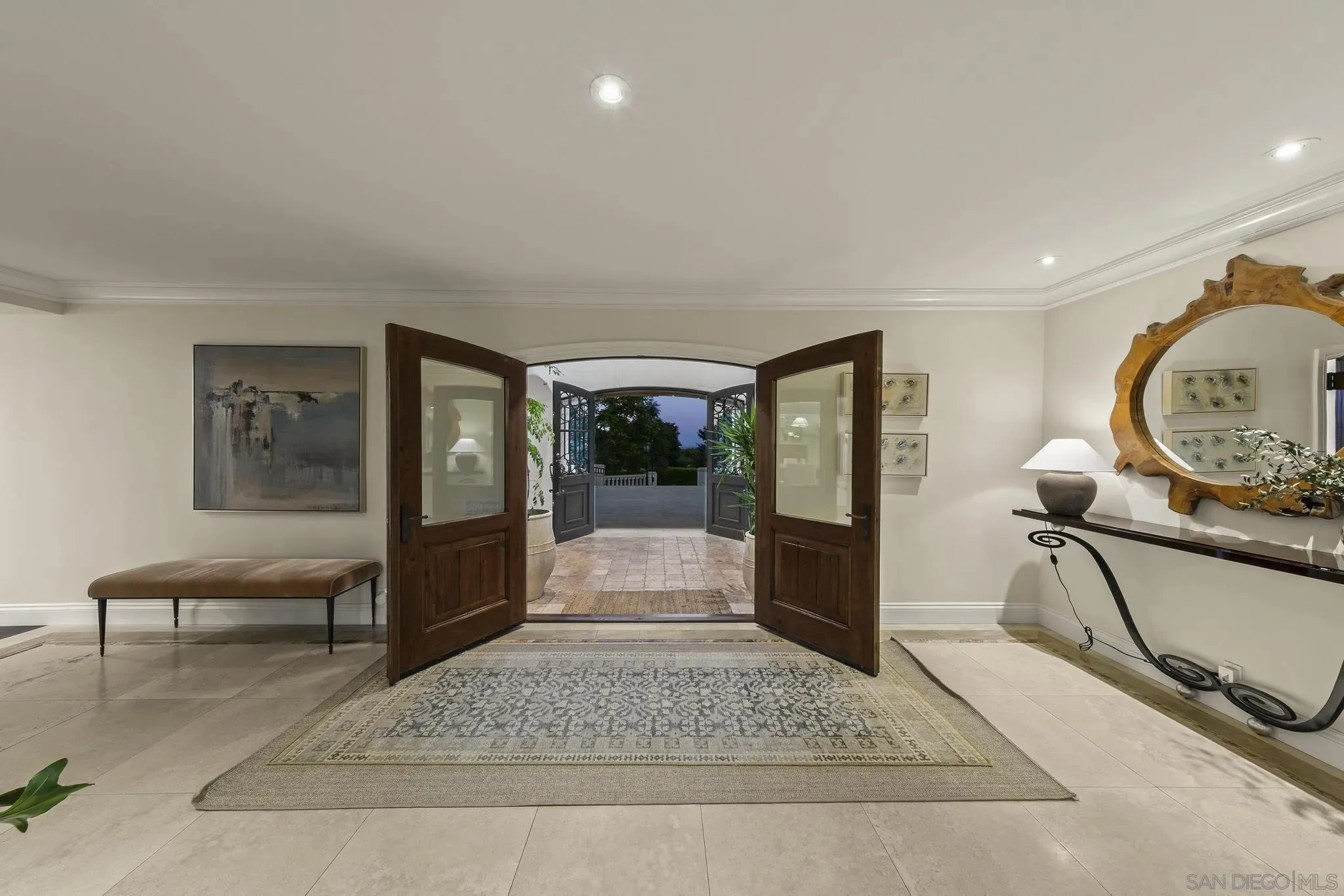 La Jolla, California 92037, United States, 5 Bedrooms Bedrooms, ,8 BathroomsBathrooms,Residential,Active,193763