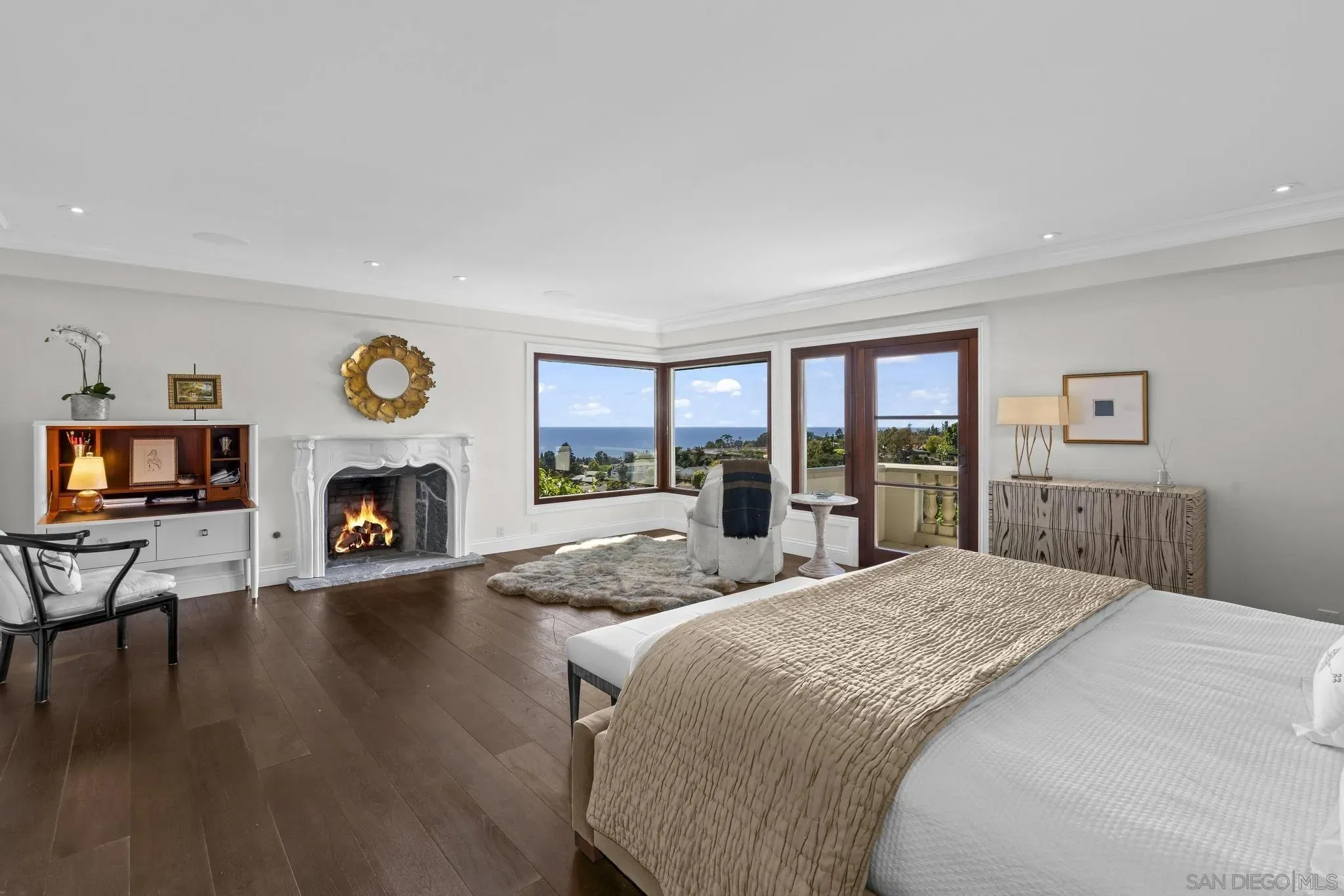 La Jolla, California 92037, United States, 5 Bedrooms Bedrooms, ,8 BathroomsBathrooms,Residential,Active,193763