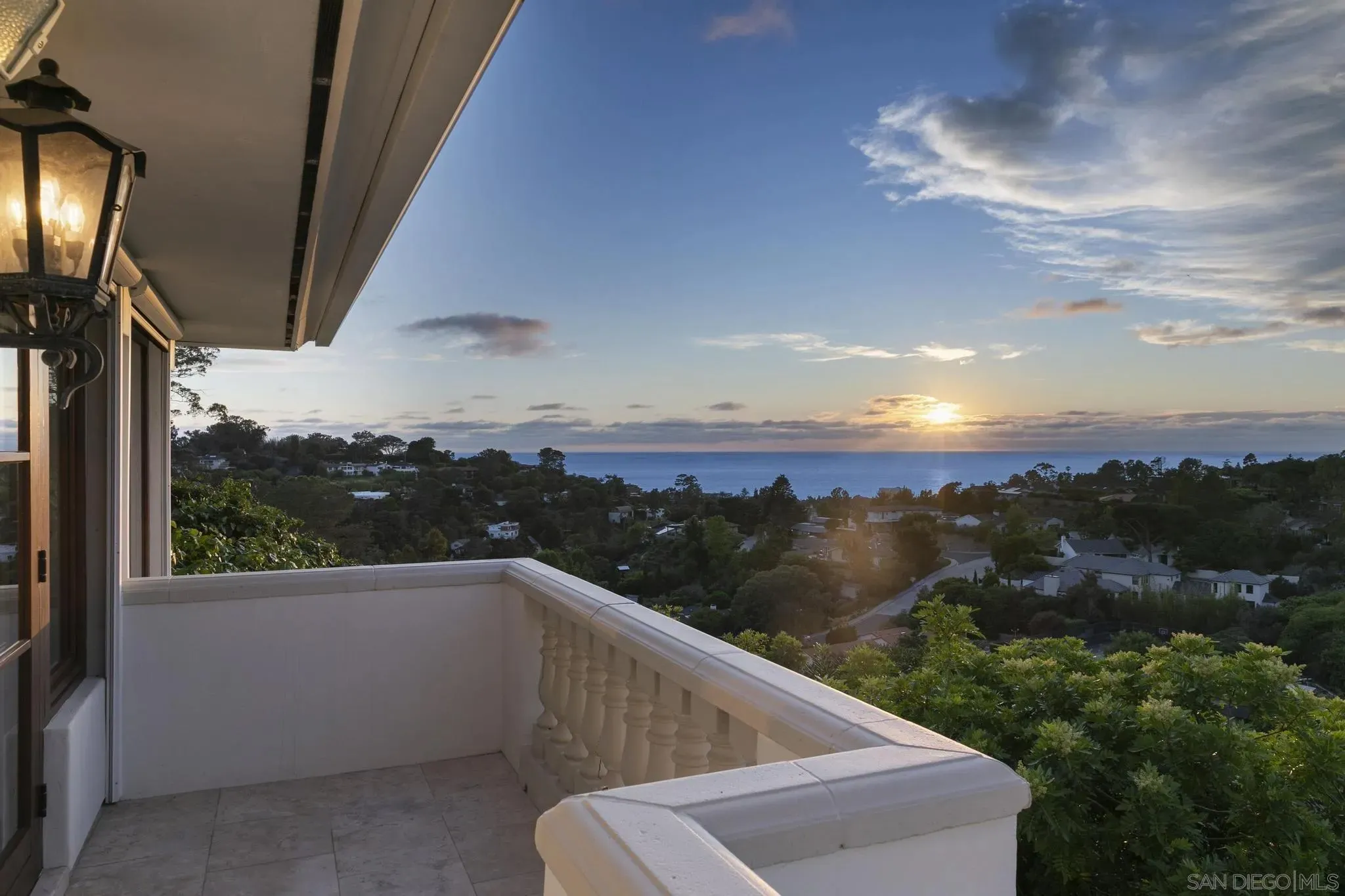 La Jolla, California 92037, United States, 5 Bedrooms Bedrooms, ,8 BathroomsBathrooms,Residential,Active,193763