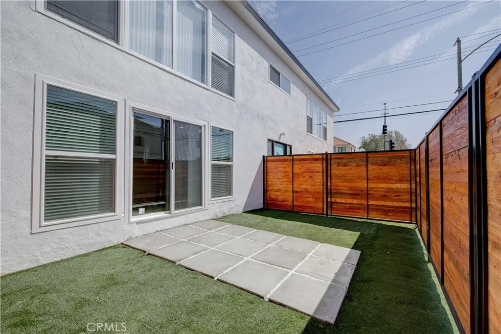 1000 Ximeno Avenue