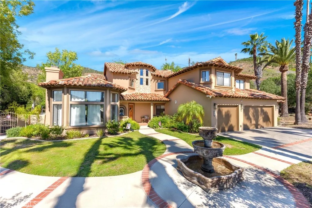 11379 Reidy Canyon