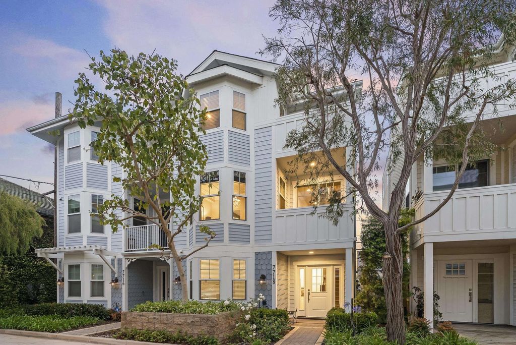 Photo of 7718 Ivanhoe AVE, La Jolla, CA 92037 (MLS # 260011443)