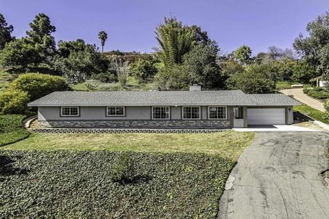 Photo of 1460 Orpheus Avenue, Encinitas, CA 92024 (MLS # NDP2601844)