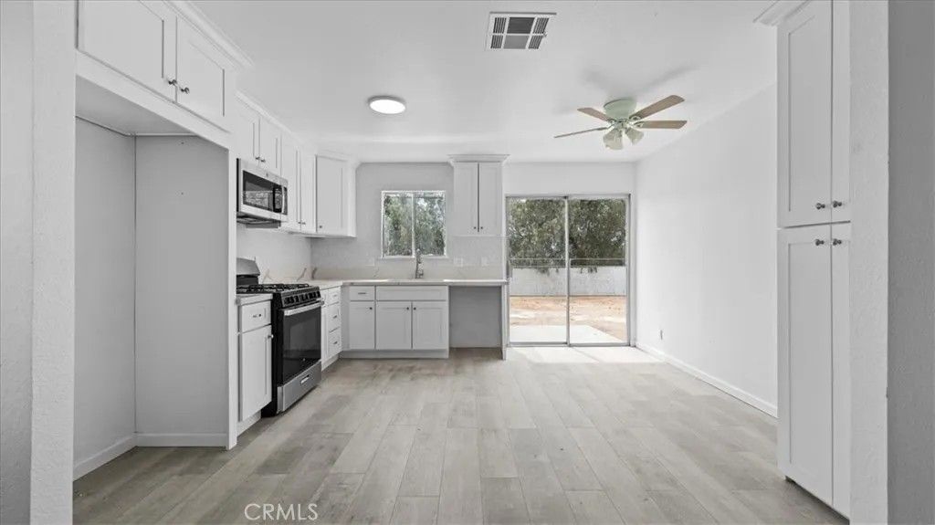 Photo of 66297 6th St, Desert Hot Springs, CA 92240 (MLS # IG26045392)