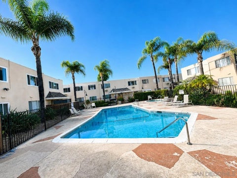 Photo of 455 Ballantyne St #21, El Cajon, CA 92020 (MLS # 260012618)