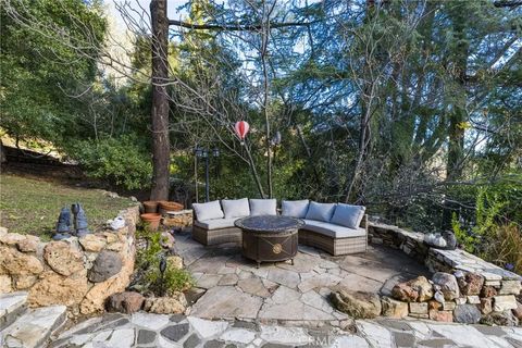 Tiny photo for 2305 Sugarloaf Drive, Agoura Hills, CA 91301 (MLS # SR26097842)