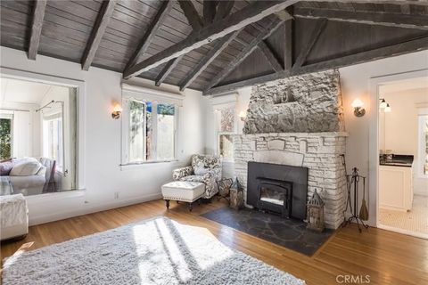 Tiny photo for 2305 Sugarloaf Drive, Agoura Hills, CA 91301 (MLS # SR26097842)