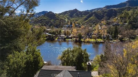 Tiny photo for 2305 Sugarloaf Drive, Agoura Hills, CA 91301 (MLS # SR26097842)