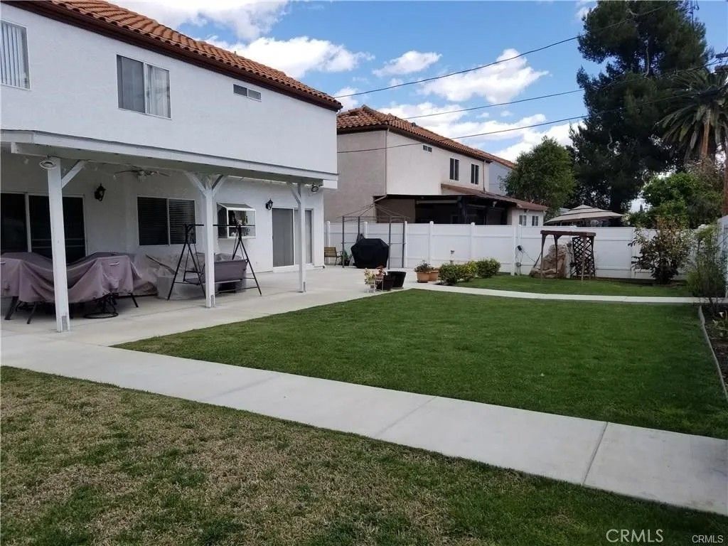 Photo of 19404 Roscoe Blvd, Northridge, CA 91324 (MLS # SR26062333)