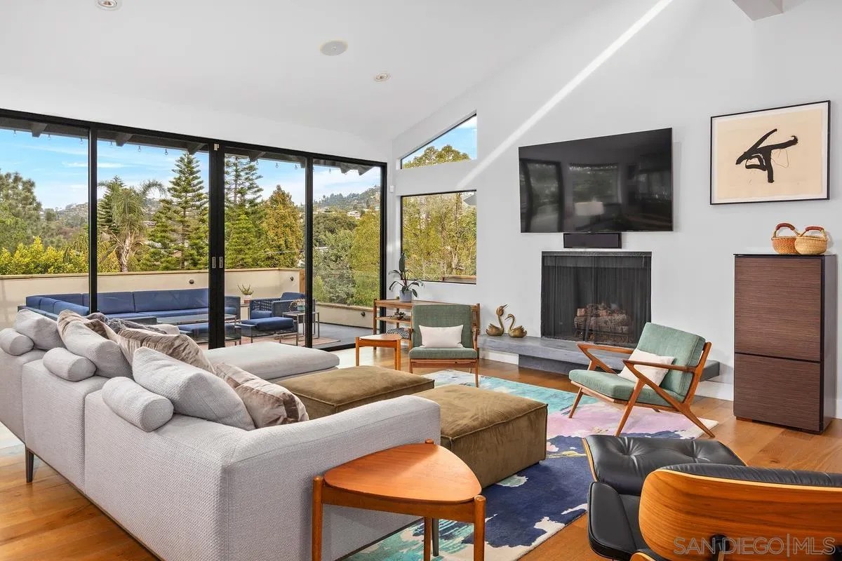 4286 Merritt Boulevard