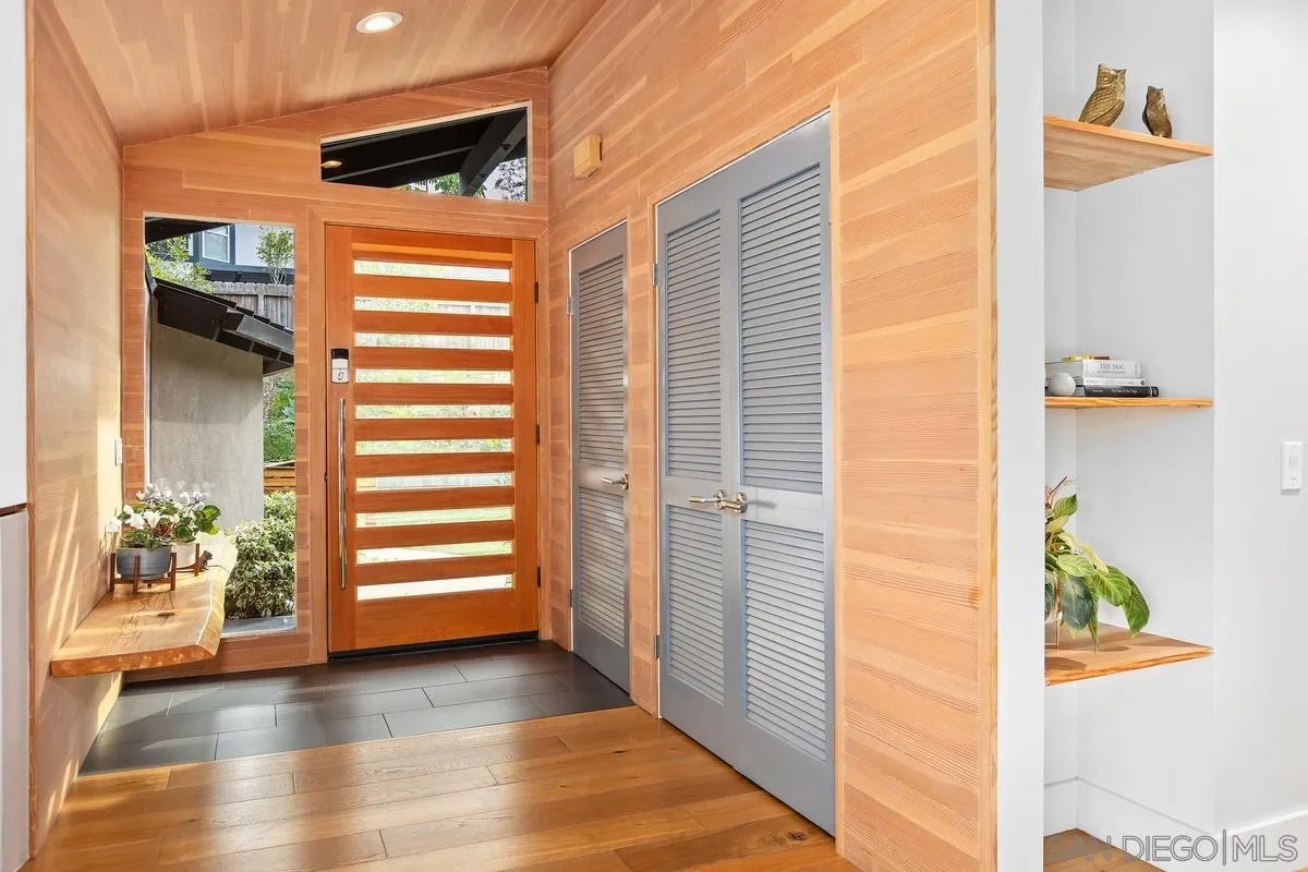 4286 Merritt Boulevard