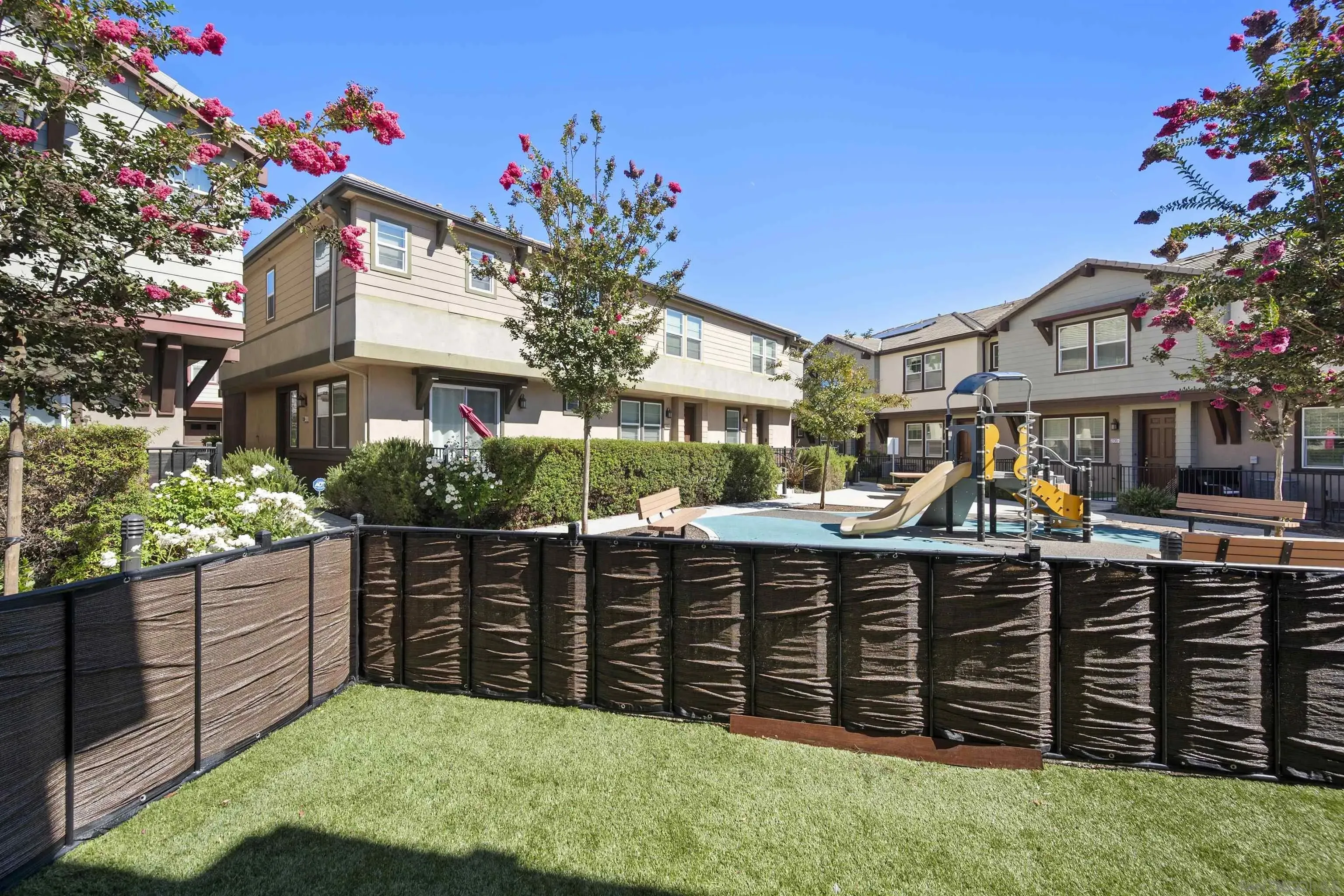 Chula Vista, California 91915, United States, 3 Bedrooms Bedrooms, ,2 BathroomsBathrooms,Residential,Active,200450