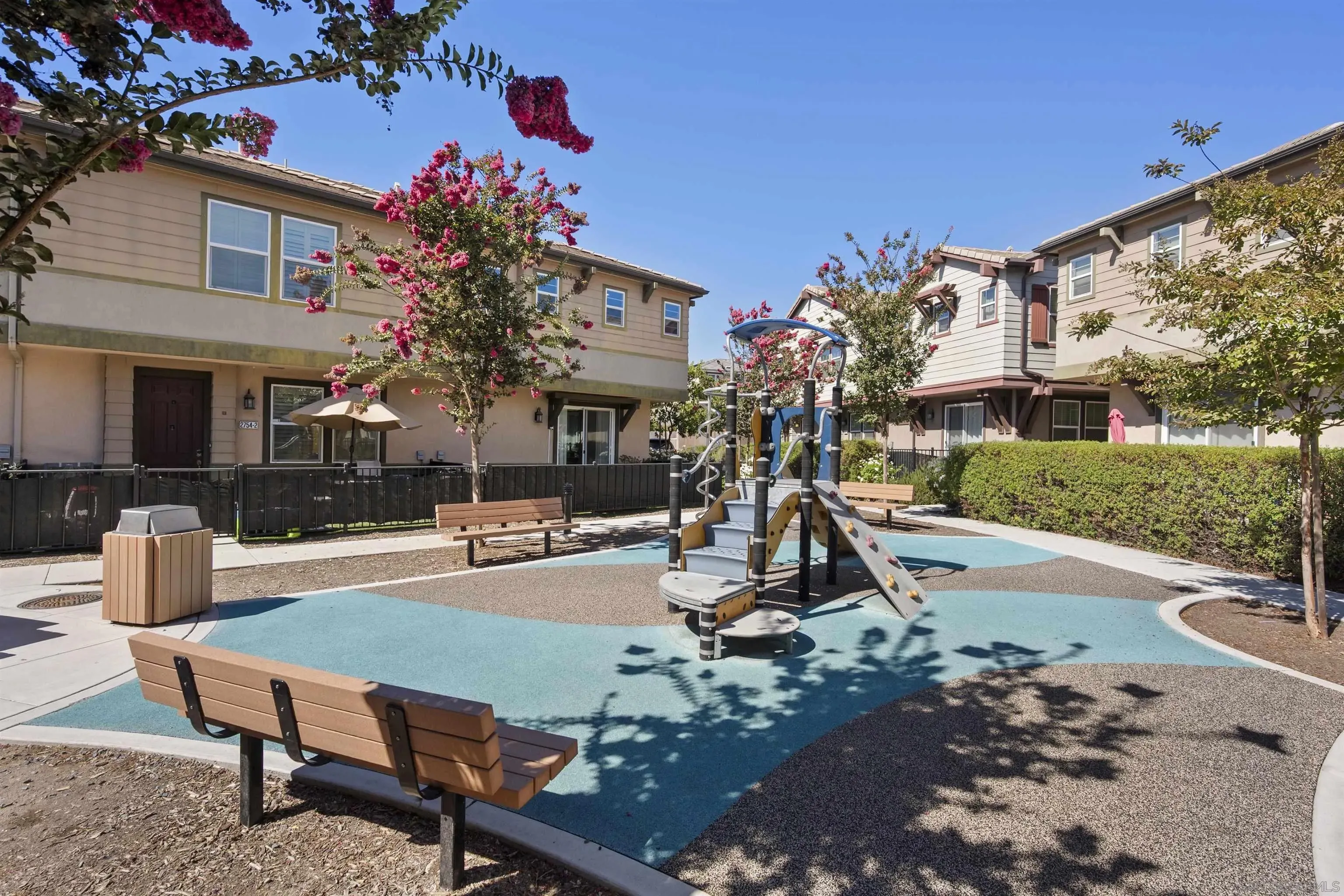 Chula Vista, California 91915, United States, 3 Bedrooms Bedrooms, ,2 BathroomsBathrooms,Residential,Active,200450