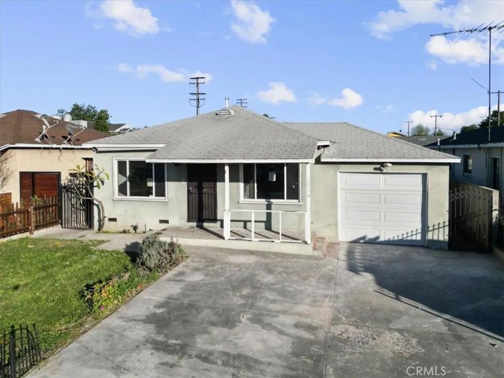 Photo of 604 S Greenwood Ave, Montebello, CA 90640 (MLS # DW26057074)