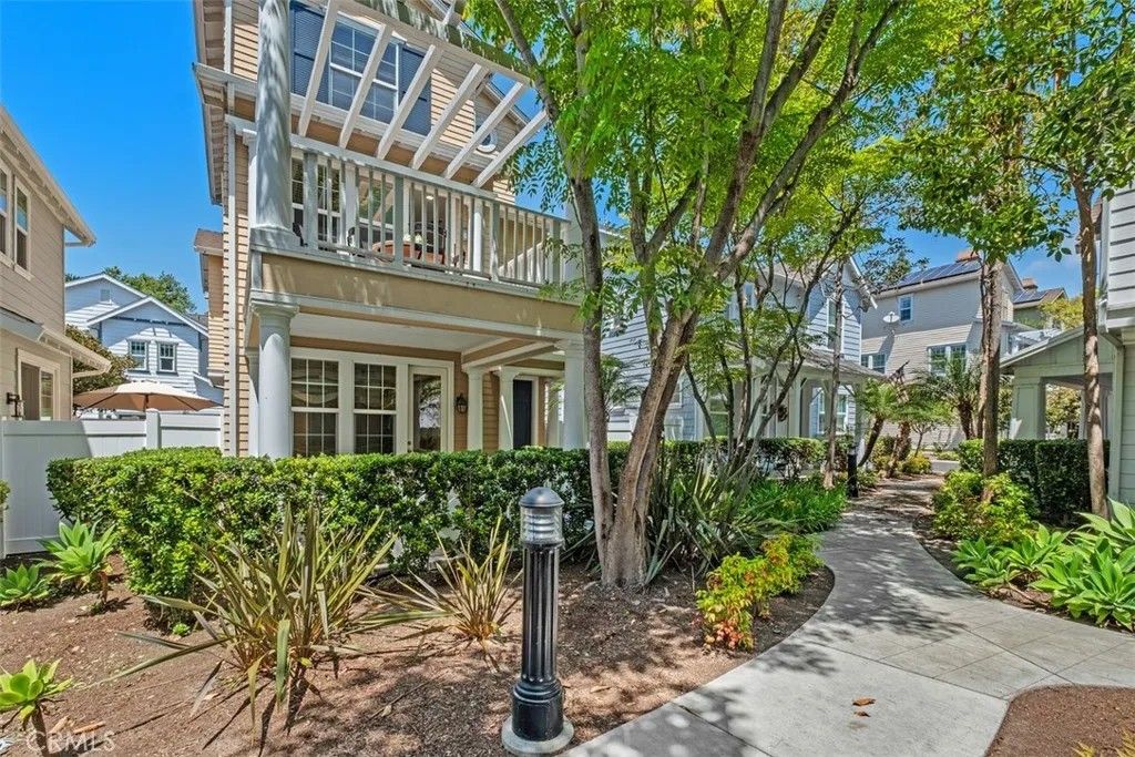 Photo of 10 Thorp SPG, Ladera Ranch, CA 92694 (MLS # OC26091842)