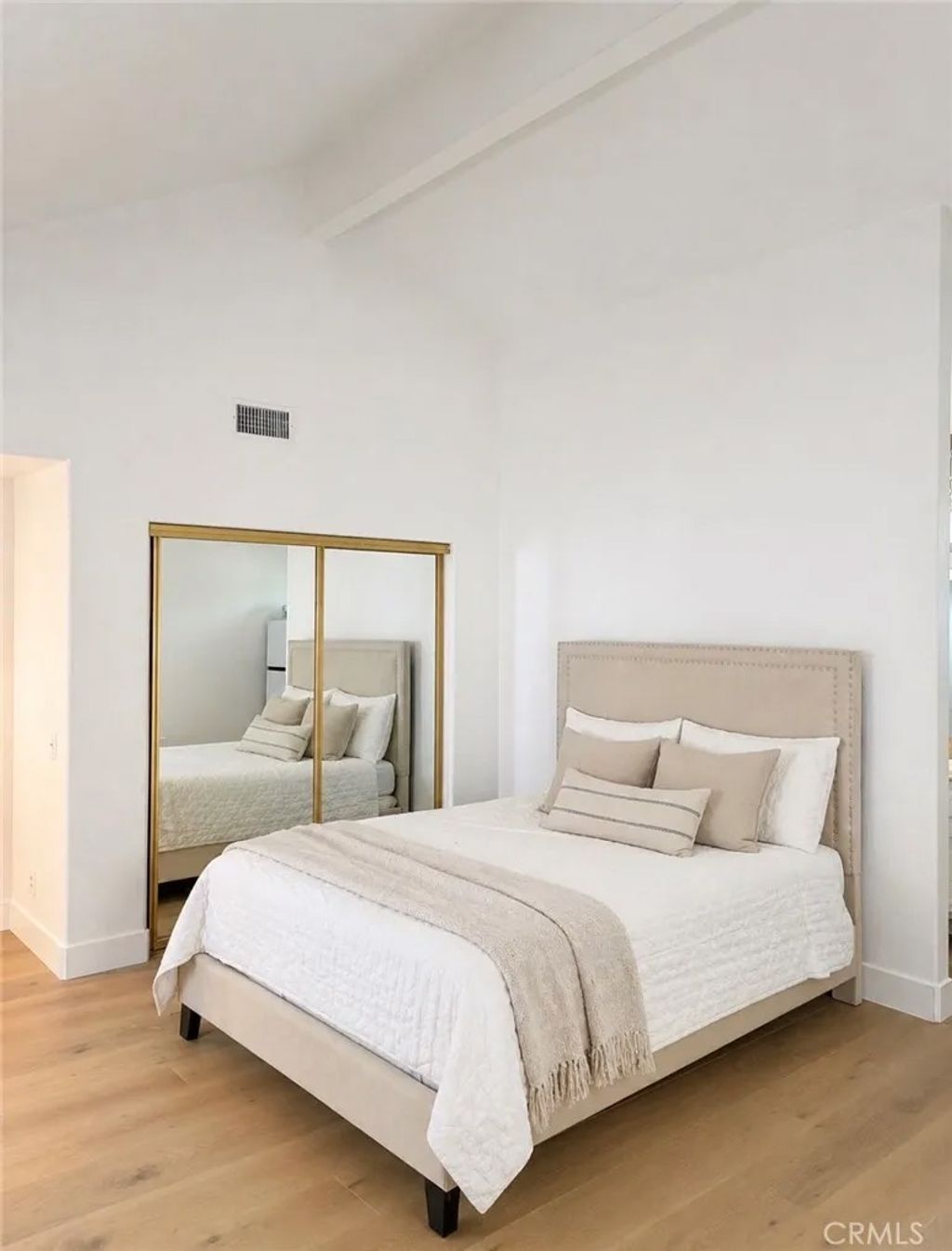 Photo of 118 8th Street, Huntington Beach, CA 92648 (MLS # CV26091331)
