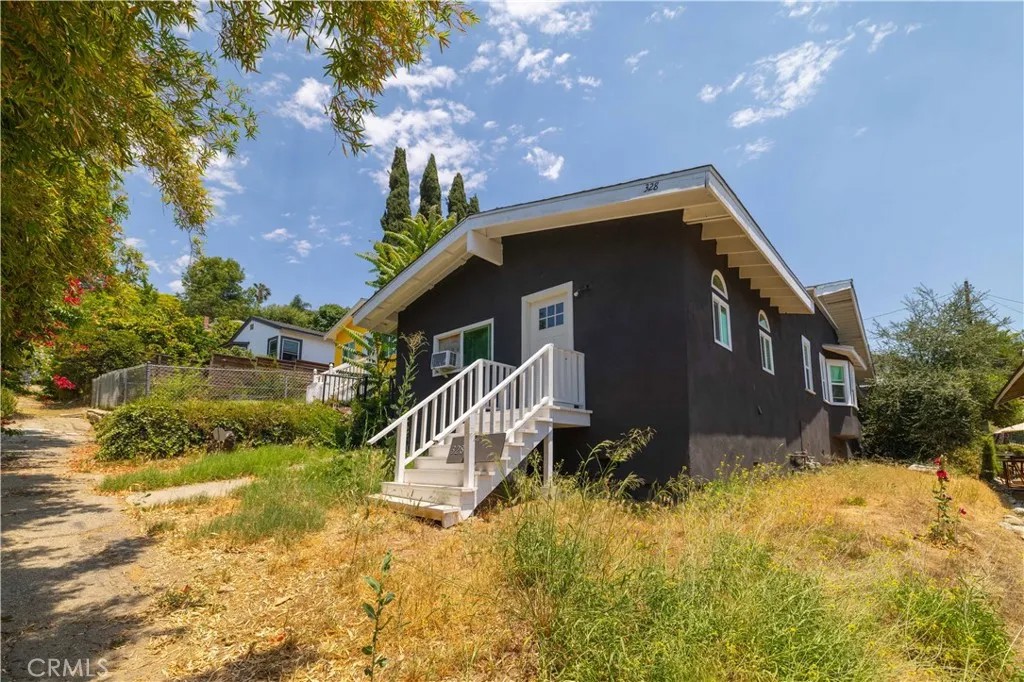 328 Vista Place