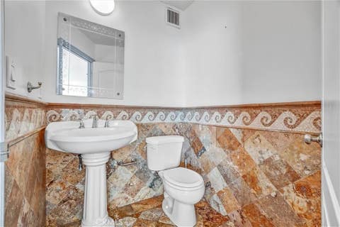 Tiny photo for 700 E Ocean Blvd #3107, Long Beach, CA 90802 (MLS # PW26049452)