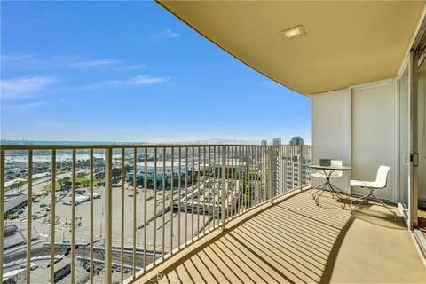 Tiny photo for 700 E Ocean Blvd #3107, Long Beach, CA 90802 (MLS # PW26049452)