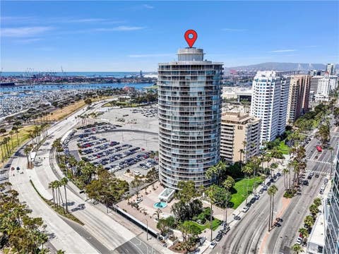 Tiny photo for 700 E Ocean Blvd #3107, Long Beach, CA 90802 (MLS # PW26049452)