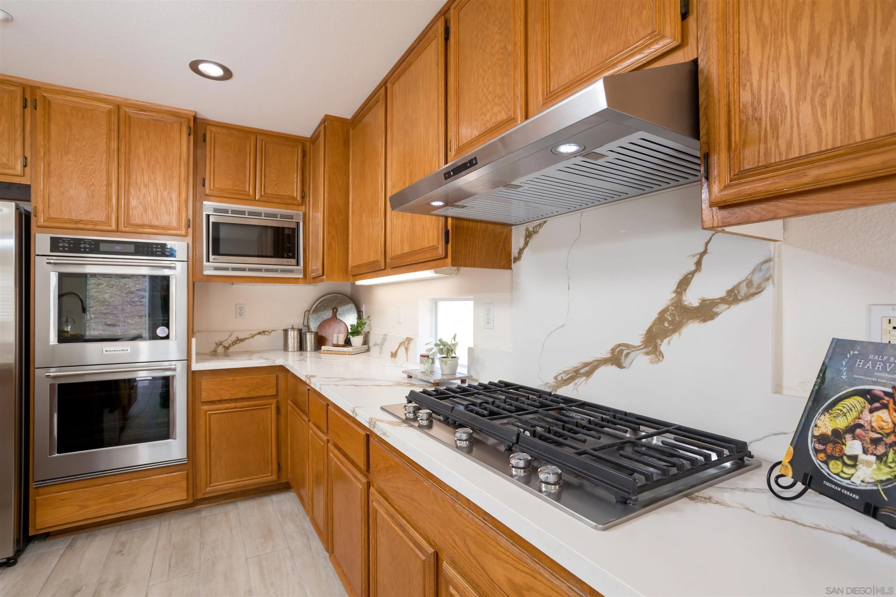 2168 Pointe Parkway