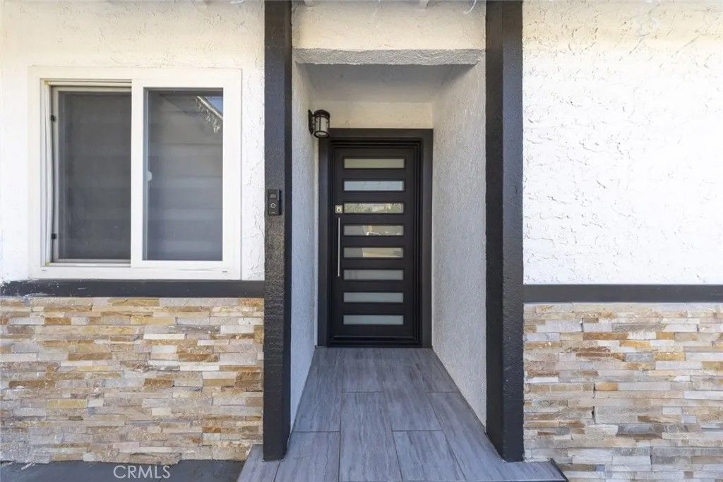 Photo of 19512 Steinway Street, Canyon Country, CA 91351 (MLS # GD26007773)