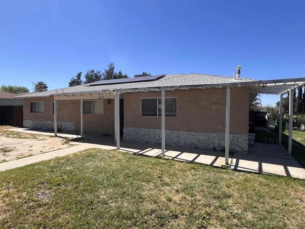 Photo of 26327 Dartmouth Street, Hemet, CA 92544 (MLS # NDP2602404)