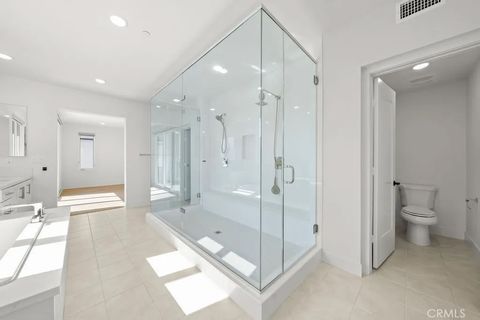 Tiny photo for 2091 Flight Way, Tustin, CA 92782 (MLS # PW25245738)