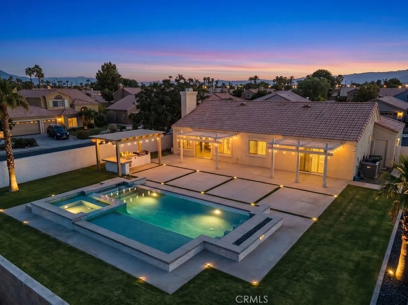 79285 Desert Crest