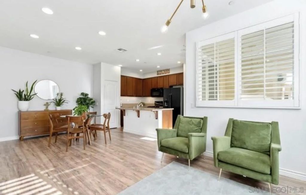 Photo of 1627 Dunlin Avenue 1, Chula Vista, CA 91913 (MLS # 260006474)