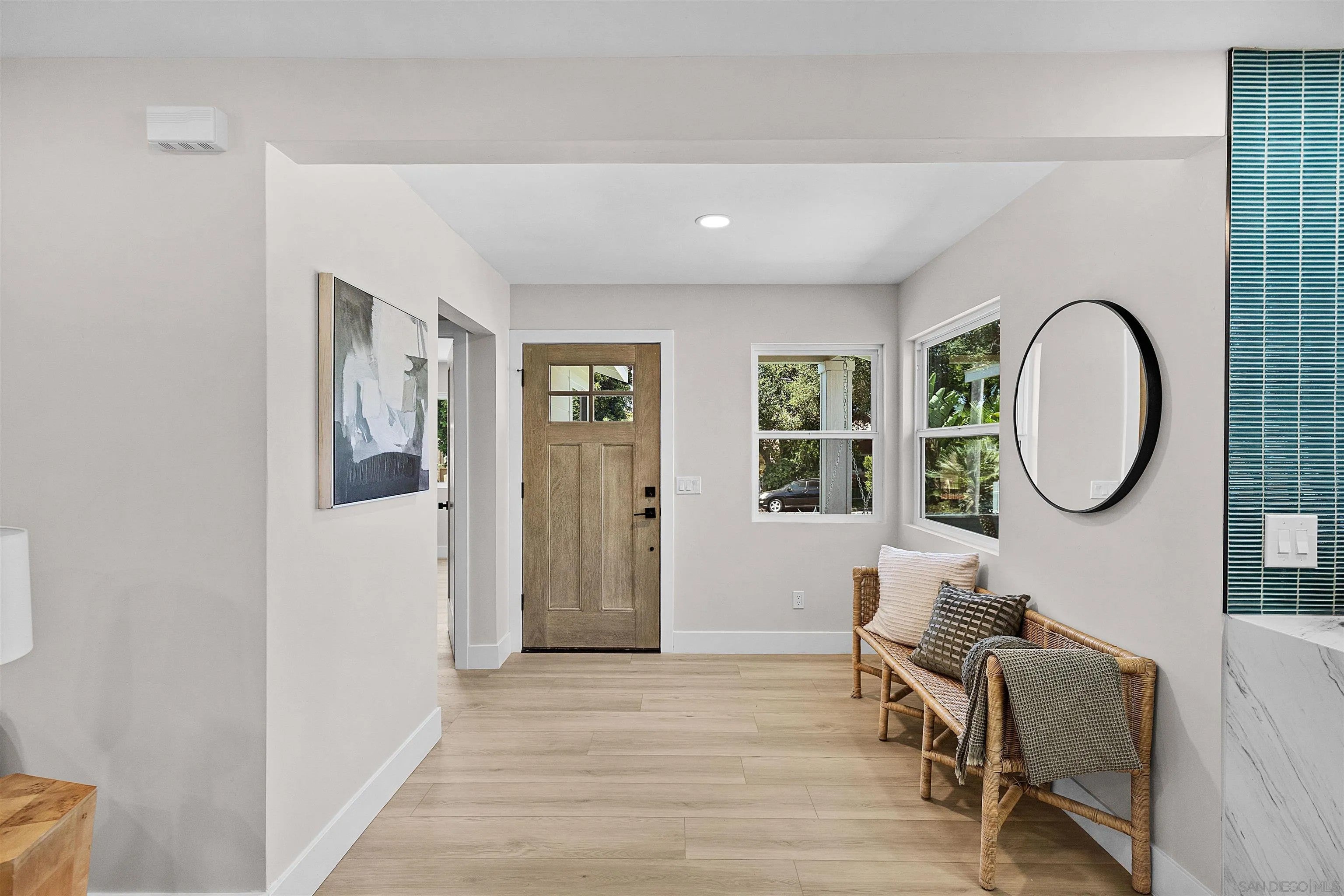 316 S Ditmar