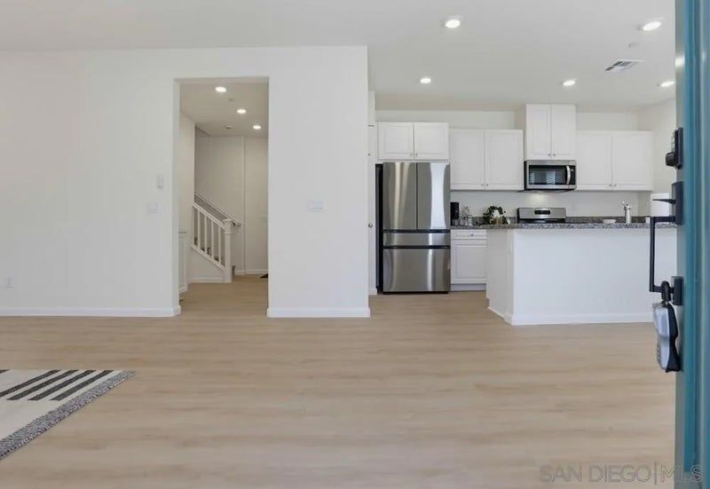 973 Bradley Way