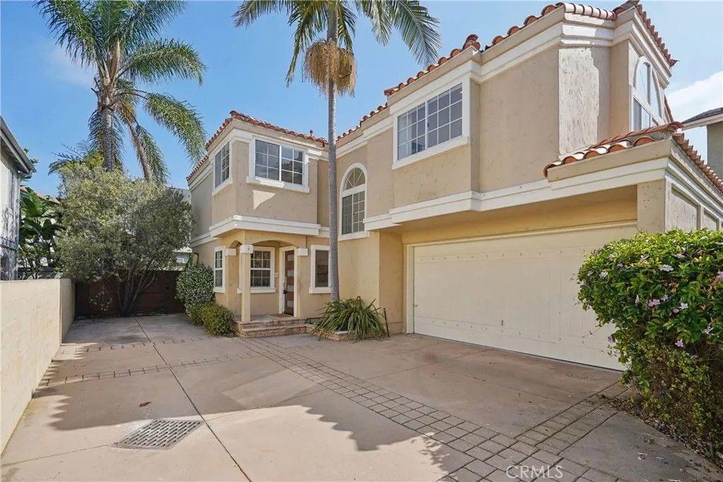 Photo of 2421 Clark Lane #B, Redondo Beach, CA 90278 (MLS # SB26067815)
