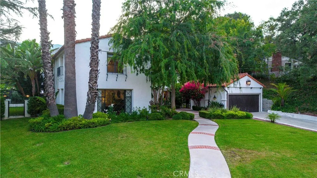 3101 San Gabriel Avenue