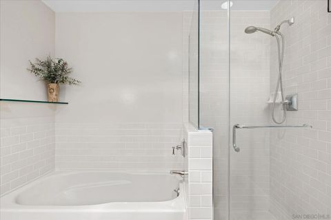 Tiny photo for 700 W Harbor #1204, San Diego, CA 92101 (MLS # 250037212)