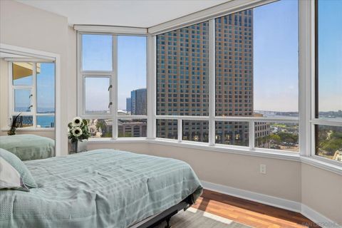 Tiny photo for 700 W Harbor #1204, San Diego, CA 92101 (MLS # 250037212)