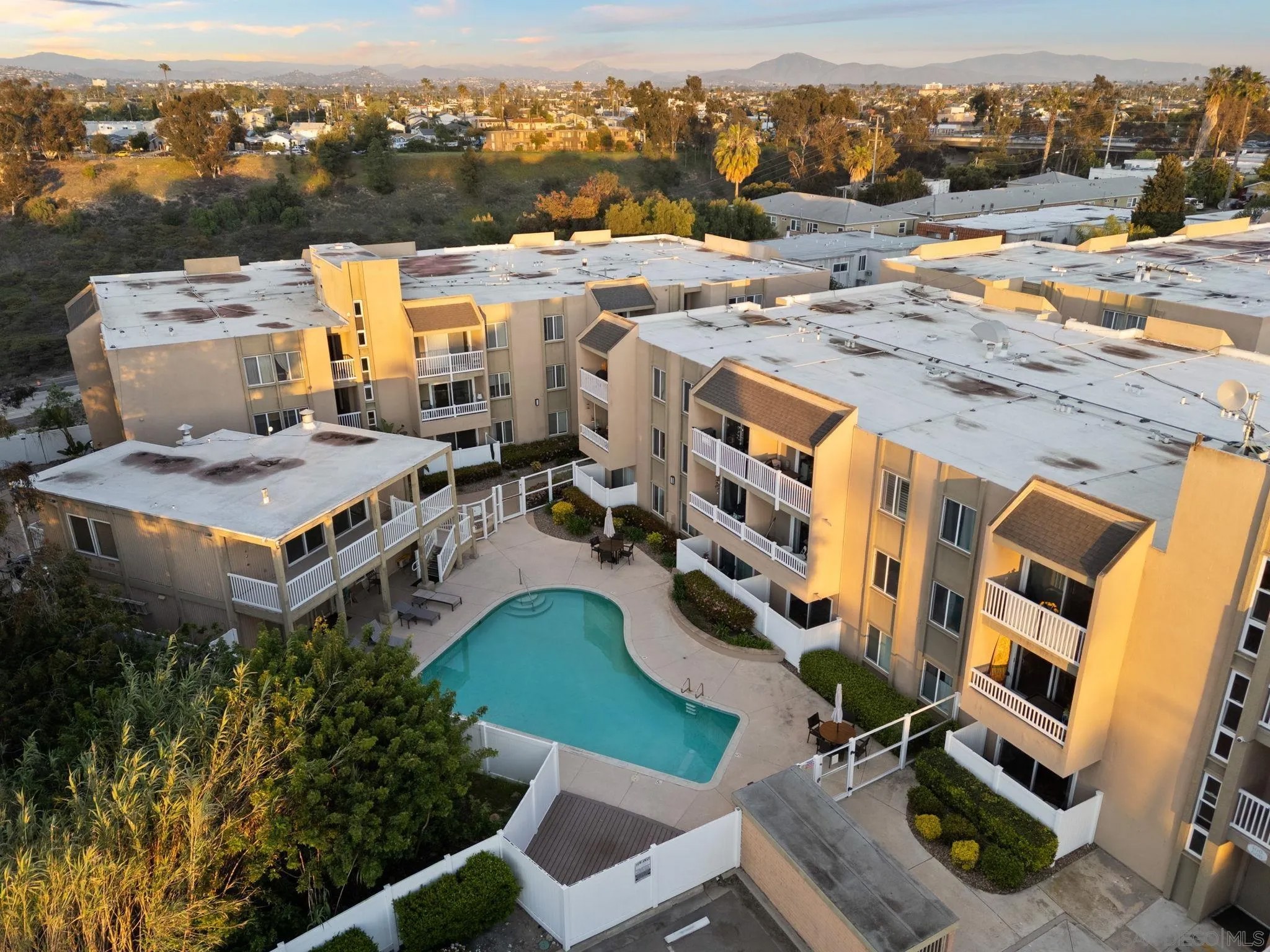 3030 Suncrest Dr 104