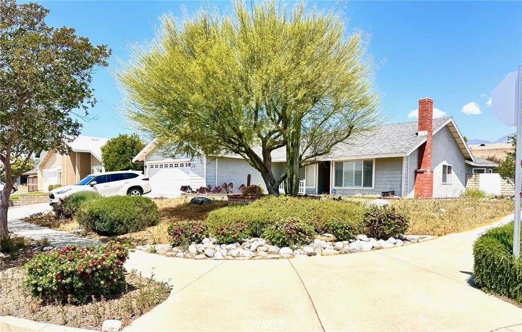 Photo of 1205 Armando St, Upland, CA 91786 (MLS # IV26095663)