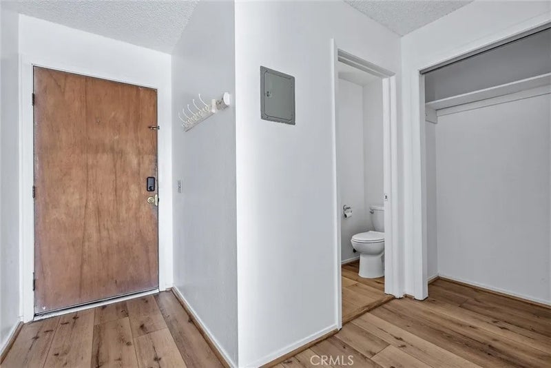 124-128 Stenner