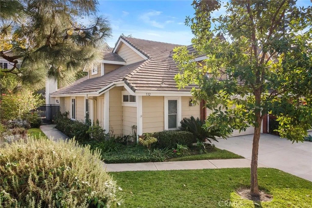 Photo of 532 S Westford St, Anaheim, CA 92807 (MLS # PW25267554)