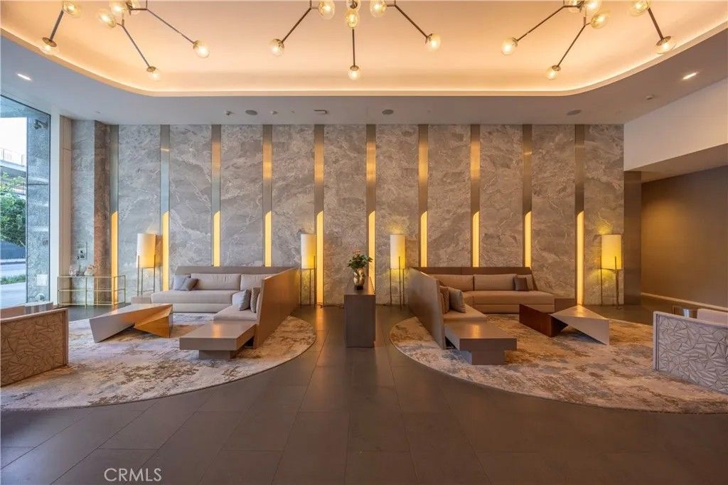 Photo of 877 Francisco Street #1622, Los Angeles, CA 90017 (MLS # WS25270363)