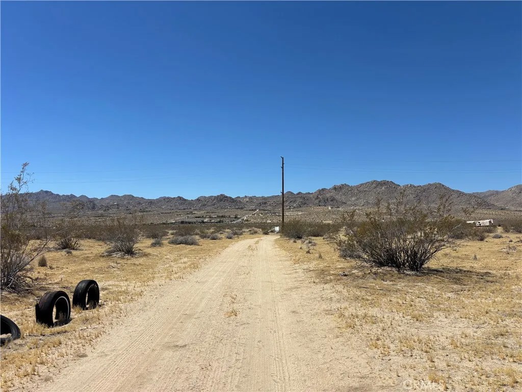 0 Little Road