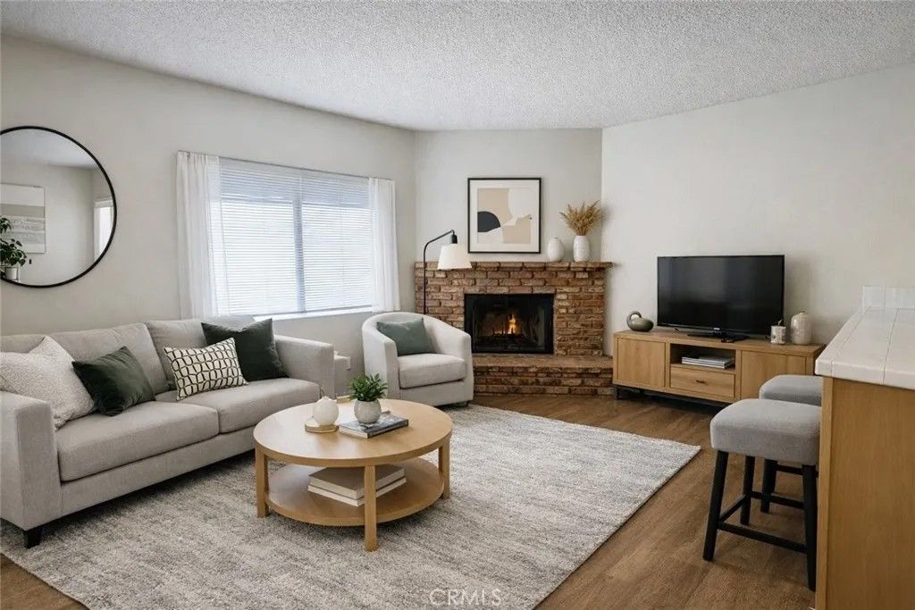 Photo of 38710 10th St E St #15, Palmdale, CA 93550 (MLS # SR26036993)