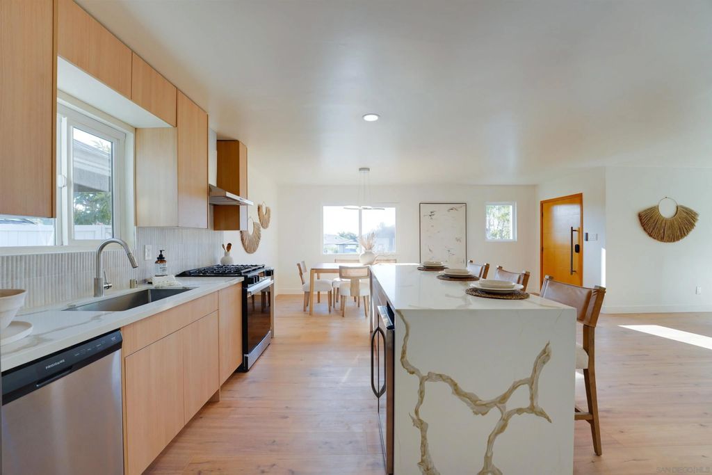 Photo of 4960 Sparks Ave, San Diego, CA 92110 (MLS # 260003958)