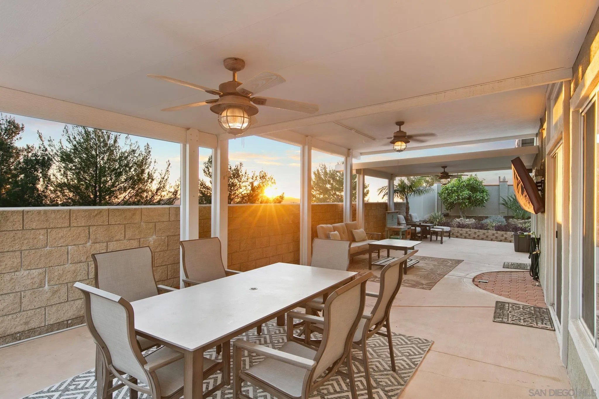 1962 Larkspur Drive