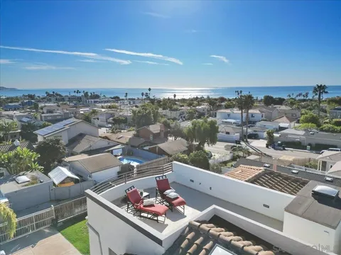 819 Van Nuys St, San Diego, CA 92109 - #: 2600914