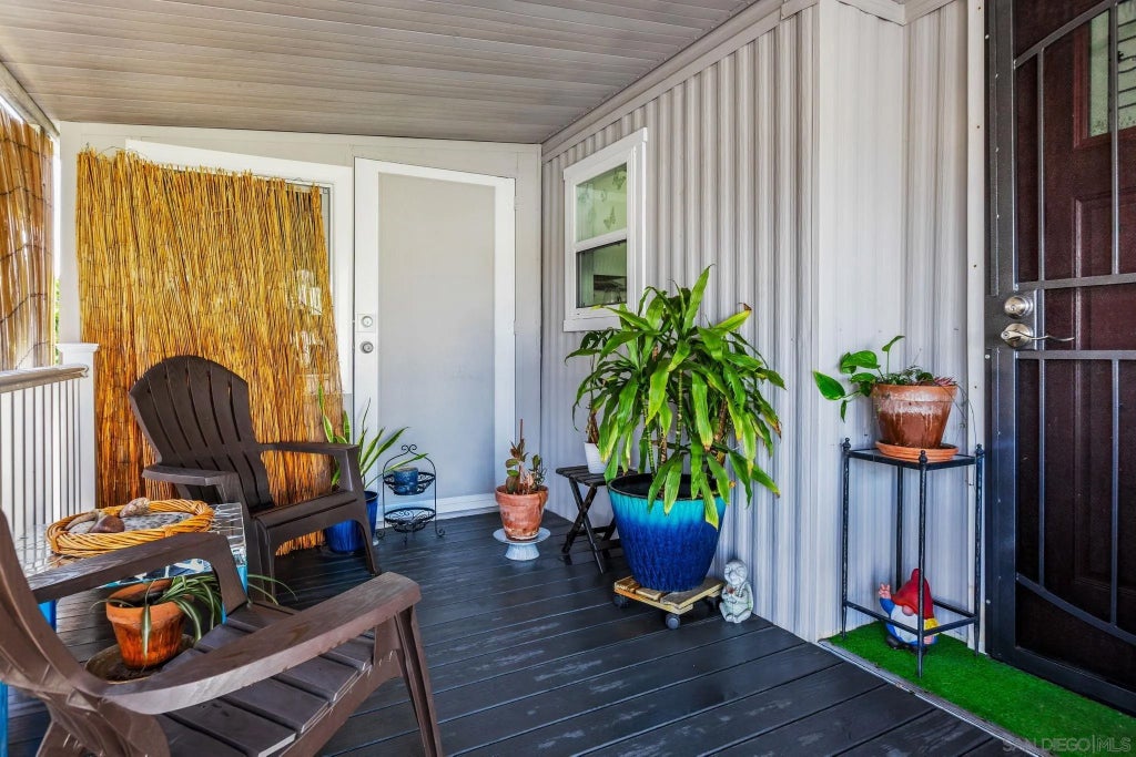 Photo of 1010 E Bobier Dr #Spc 192, Vista, CA 92084 (MLS # 260021182)