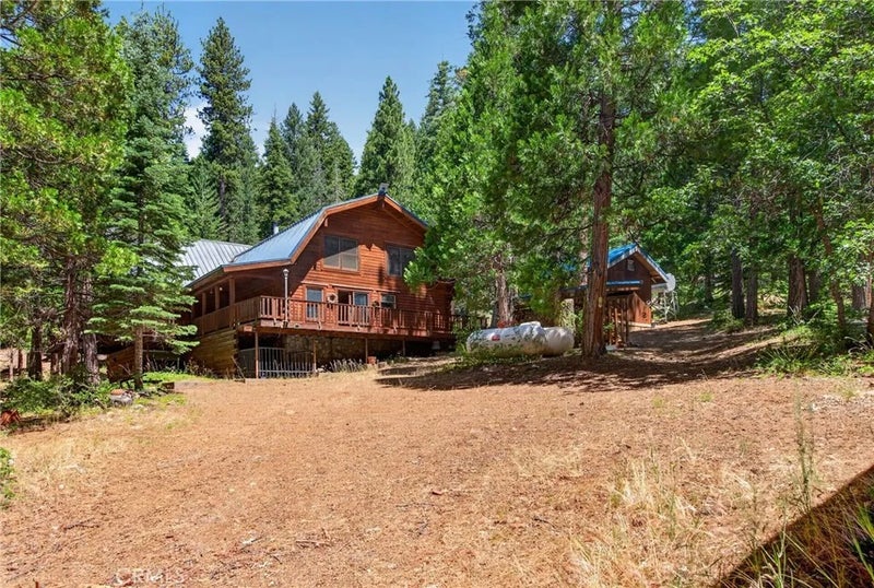 2500 Round Valley Road